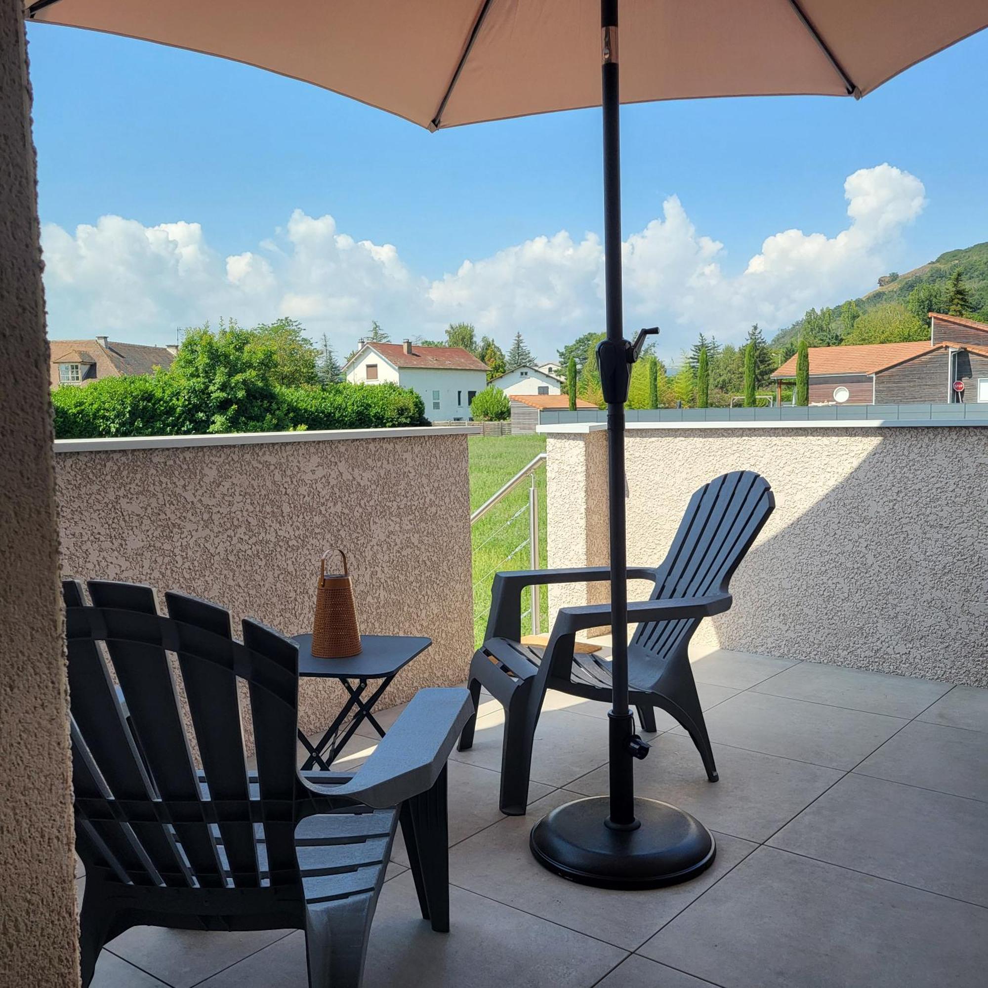 Ferienwohnung Le Nid Du Bosquet Issoire Exterior foto